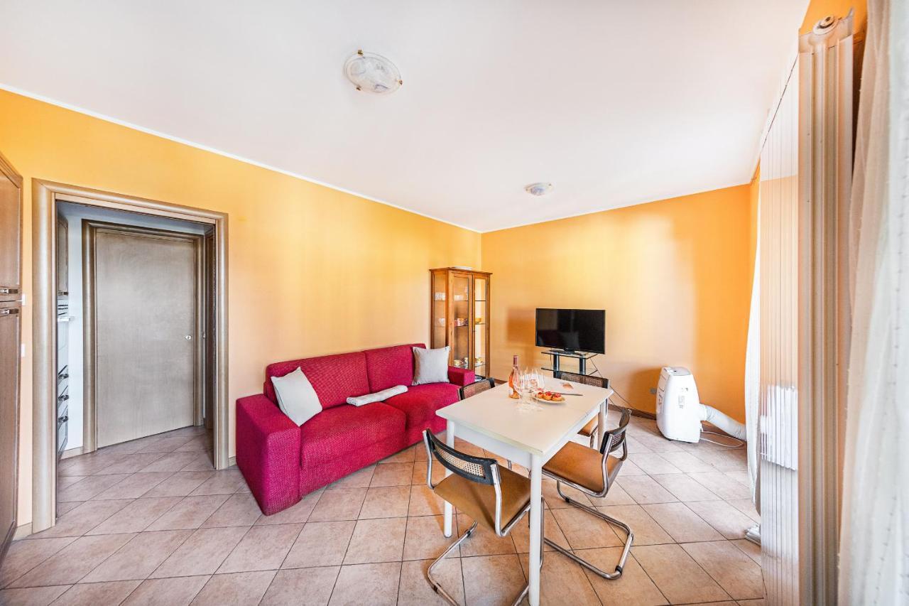 Annamaria 9 Apartment By Wonderful Italy Sirmione Exteriör bild